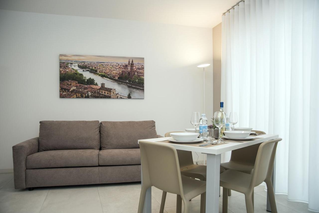 Camelot Appartamenti - Business E Holiday San Martino Buon Albergo Kültér fotó